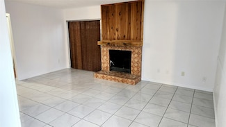 2328 Kennington Dr Unit B, Arlington, TX 76012