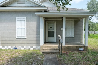 528 S Mccampbell St, Aransas Pass, TX 78336
