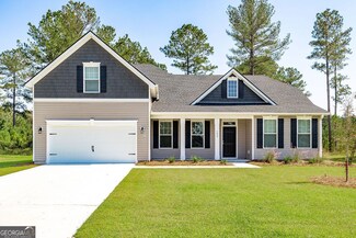 202 Daniel Trent Way, Kingsland, GA 31548