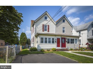 354 W Woodland Ave, Langhorne, PA 19047