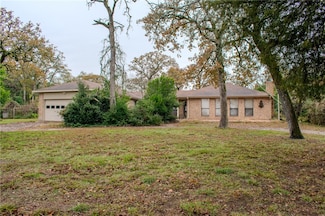 19 Lakefront Dr, Normangee, TX 77871