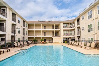 6725 Circle Rd S Unit A-2201, Austin, TX 78745