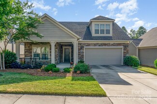 1306 Haywood Park Dr, Marvin, NC 28173