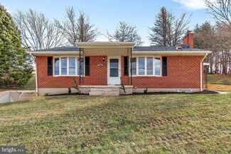 158 Church St, Seven Valleys, PA 17360