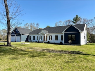 35 Stone Path Way, Glocester, RI 02814