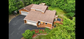 43 Webb River Dr, Dixfield, ME 04224