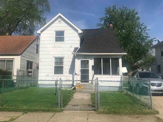1022 Huey St, South Bend, IN 46628