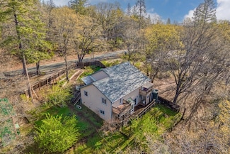 11575 Loch Lomond Rd, Middletown, CA 95461