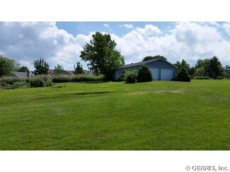 3940 Orchard St, Walworth, NY 14568