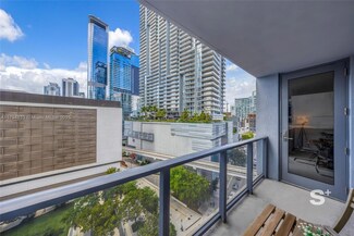 31 SE 6th St Unit 1407, Miami, FL 33131