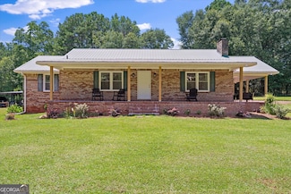 170 Dennis Rd, Franklin, GA 30217