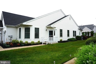 97 Burholme Dr, Trenton, NJ 08691