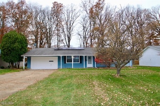 6270 Cumberland Dr, Mentor, OH 44060