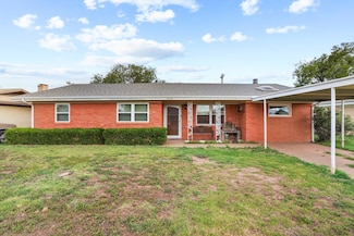 709 6th St, Wolfforth, TX 79382