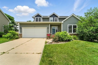 1228 64th St, West Des Moines, IA 50266