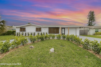 107 Deleon Rd, Cocoa Beach, FL 32931