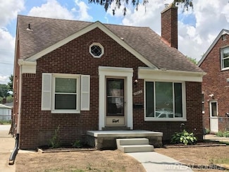 21160 Kenmore Ave, Harper Woods, MI 48225