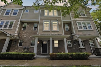 1051 N Sherman Dr Unit 19, Royal Oak, MI 48067