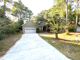 3882 White Blossom Cir, Southport, NC 28461