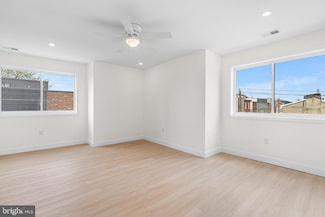 1347 N 7th St Unit 3, Philadelphia, PA 19122