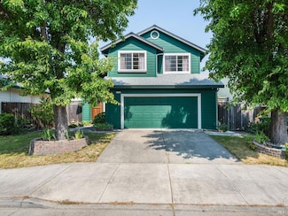 1520 Cabernet Cir, Santa Rosa, CA 95403