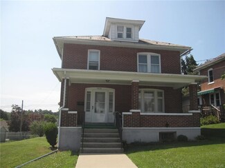 1610 Washington St, Catasauqua, PA 18032