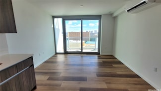1500 Rycroft St Unit 1409R, Honolulu, HI 96814