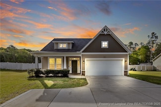 789 Montrose Rd, Raeford, NC 28376