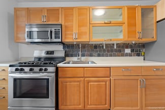 37-27 86th St Unit 3E, Jackson Heights, NY 11372