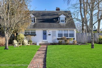 161 Hunting Ln, Fair Haven, NJ 07704