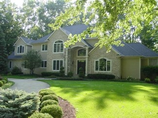 2973 S St Andrews Rd S, Winona Lake, IN 46590