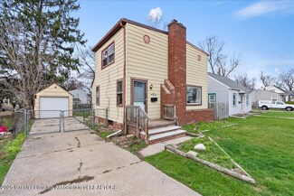 629 E Cavanaugh Rd, Lansing, MI 48910