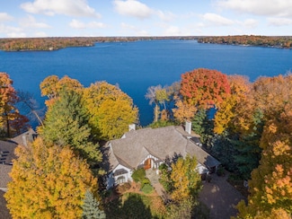 6425 Virginia Dr, Excelsior, MN 55331