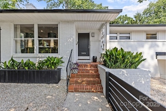 2424 Cumberland Ave, Charlotte, NC 28203