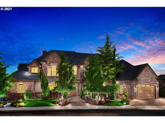 11089 SE Scotts Summit Ct, Happy Valley, OR 97086