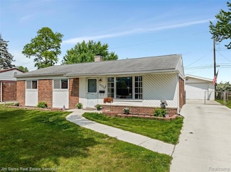 32216 Exeter Dr, Warren, MI 48092