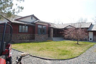 200 Rogers Ct, Lovelock, NV 89419