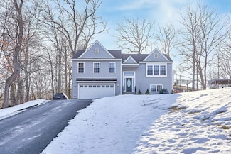 98 Upton St, Grafton, MA 01519