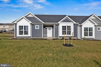 133 Coastal Dr Unit 72, Hanover, PA 17331