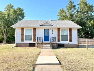 1002 Cedar St, Kingman, KS 67068
