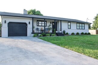 808 Carter St, Seymour, TN 37865