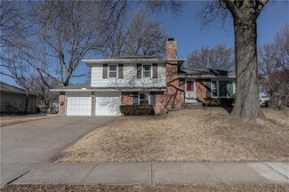 9932 Woodson Dr, Overland Park, KS 66207