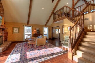 18420 Stubbs Station Rd, Camden Point, MO 64018