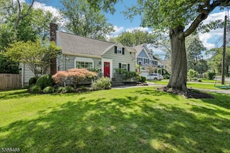 628 Benson Place, Westfield, NJ 07090