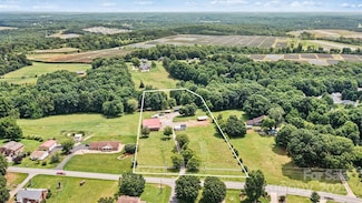 3724 County Home Rd, Conover, NC 28613
