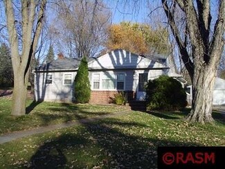 210 210 Addition St, Waterville, MN 56096