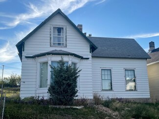 206 2nd Ave NE, White Sulphur Springs, MT 59645