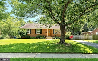 4107 Conrad Rd, Alexandria, VA 22312