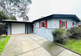 739 M St, Davis, CA 95616