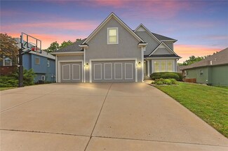 8812 N Saint Clair Ave, Kansas City, MO 64154
